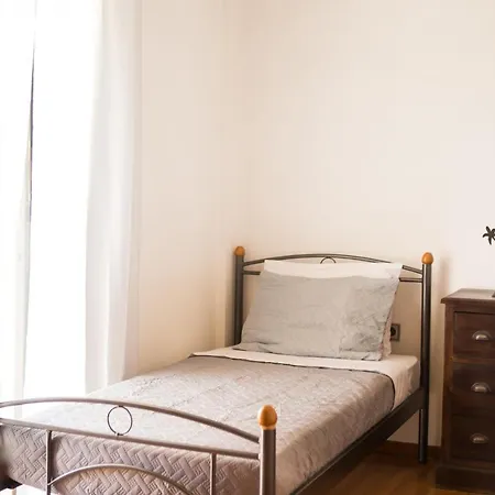 Giardino Apt, Comfort With Views To Remember!
